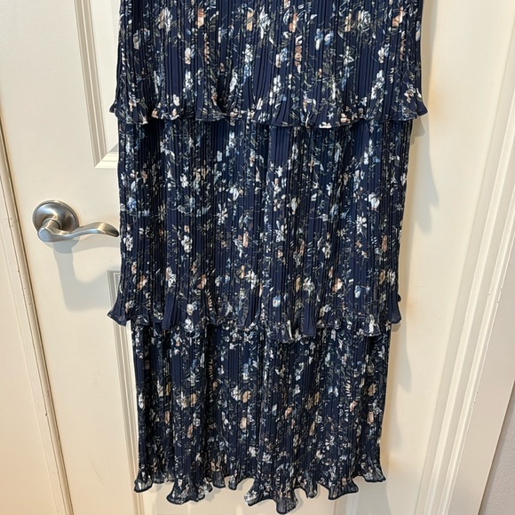 Lulu’s Such Sophistication Navy Blue Floral Print Pleated Maxi Dress XL - Picture 8 of 14